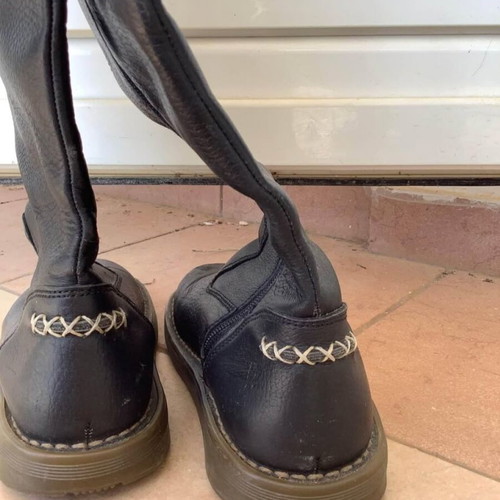 Dr. Martens boots black used, size 37