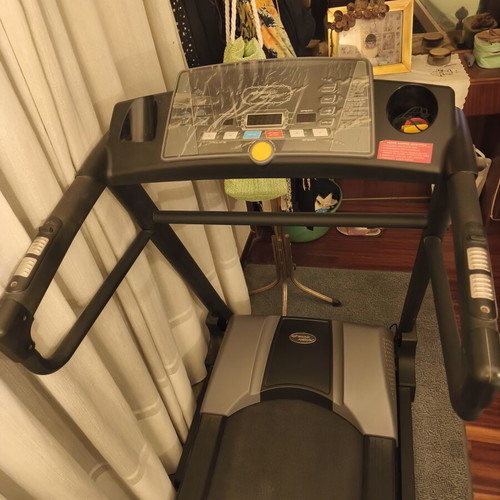 Alpine Strength Master Treadmill like new, model Mi310, 2238W