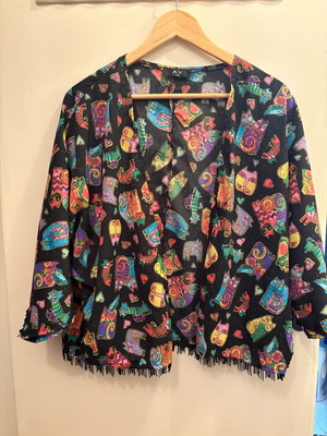 Kimono with cats like new, multicolored