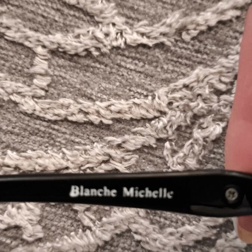 Blanche Michelle sunglasses like new, black