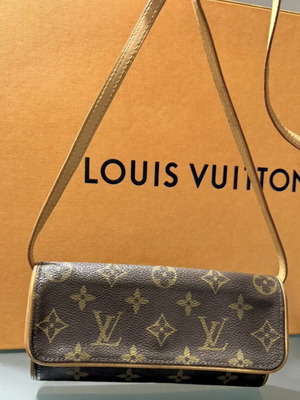 Louis Vuitton Monogram Pochette Twin PM crossbody bag used, brown