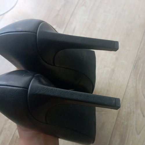 Marco Tozzi black pumps like new, size 39