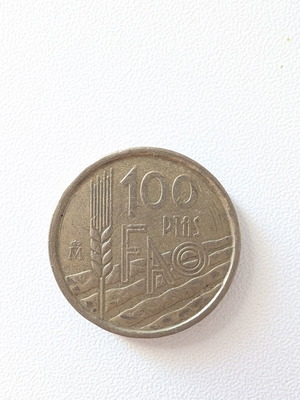 Spanish 100 Pesetas coin used, 1995