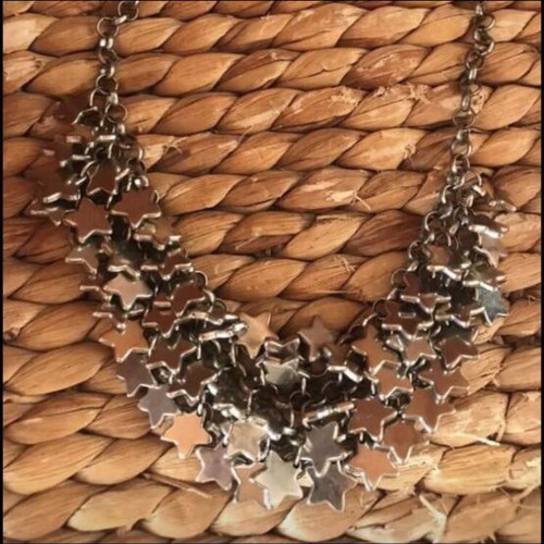 BSB necklace with stars like new