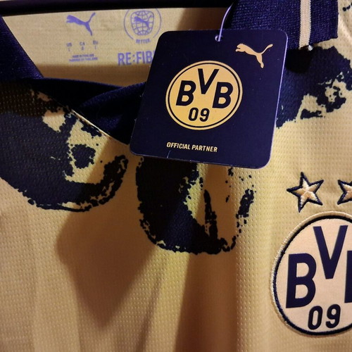 Borussia Dortmund Home Jersey new, authentic, size Large