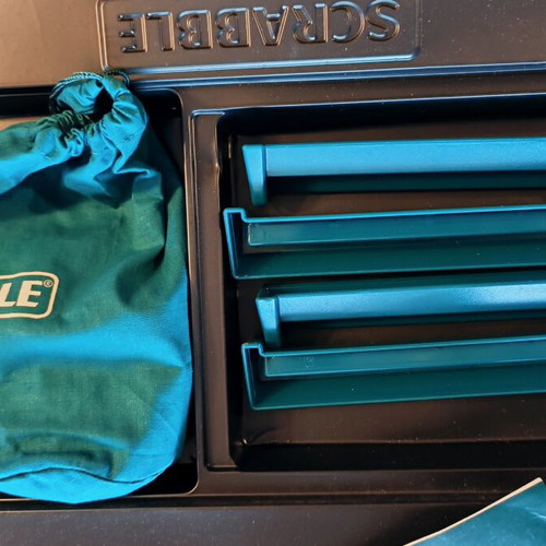 Scrabble Original board game like new, complete set
