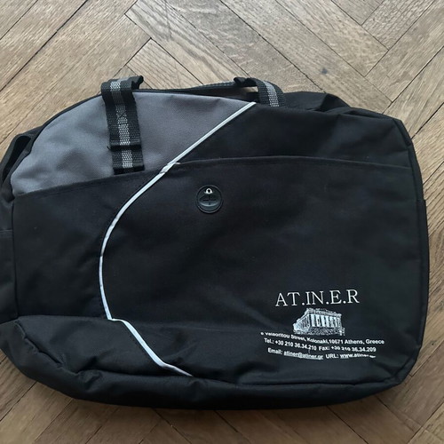 Shoulder bag with strap and handles new, black