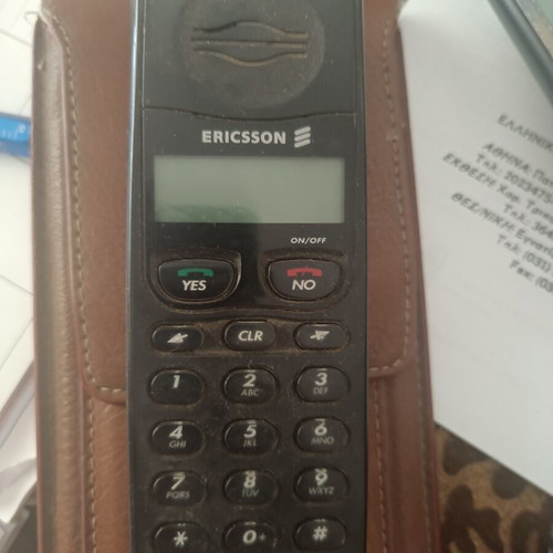 Sony Ericsson PH388 collectible mobile phone used