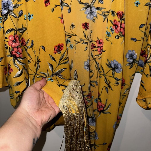 Benissimo Floral Kimono like new, one size, multicolor yellow