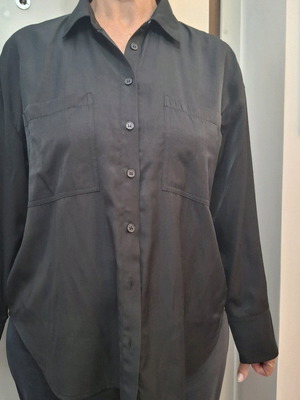 Oversized shirt black with satin texture like new