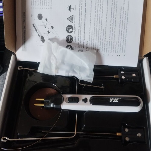 Cordless Hot Wire Foam Cutter Kit YC22-V4RG like new, 4V USB-C