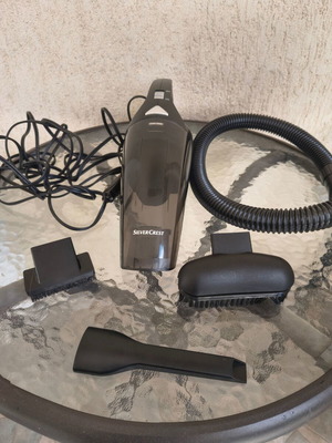 Silvercrest 12 Volt Car Vacuum Cleaner like new with accessories
