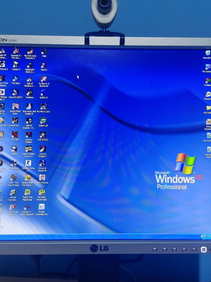 HP Brio desktop PC Pentium III 1GHz 512MB RAM 160GB HDD Windows XP