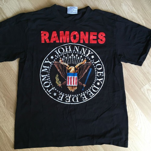 Ramones band shirt size L slim fit used, black