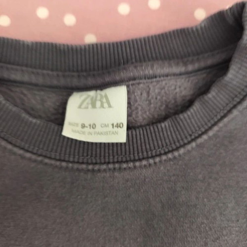 Zara sweatshirt used for girls 9-10 years, size 140, blue