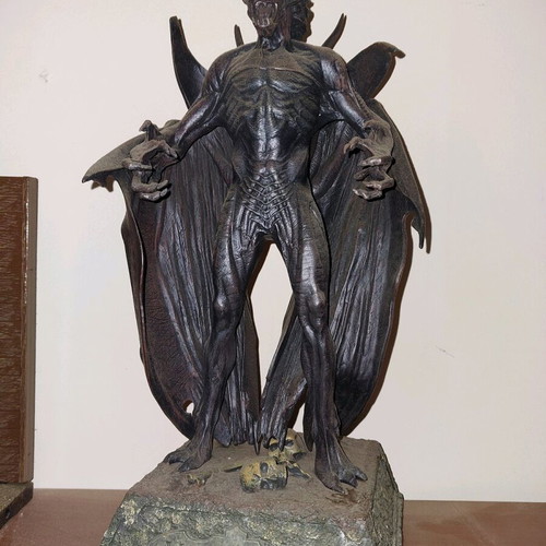 Van Helsing Dracula figure polystone material new