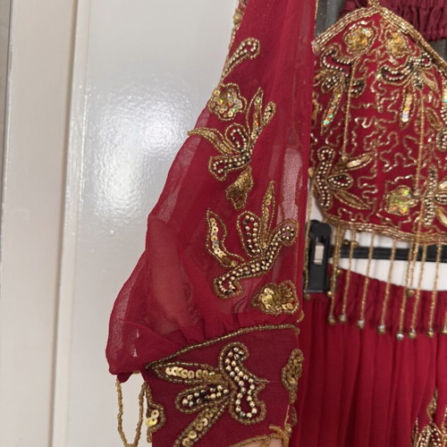 Authentic Hanoumissa Costume from Dubai like new