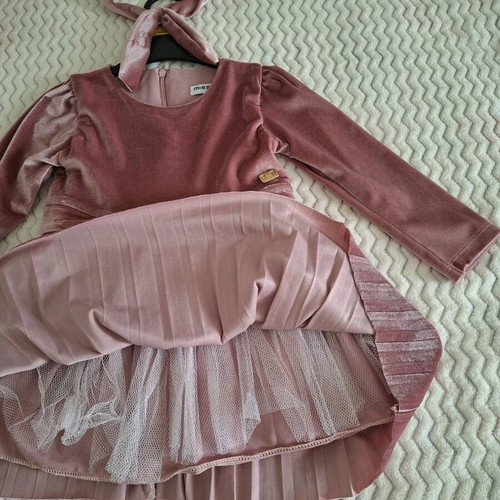Miss Ebita velvet baby dress for 2 years like new with hairband