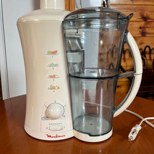 Moulinex AV6 juicer used, good working condition