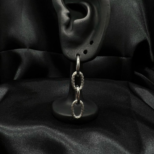 Stainless steel earrings new, silver