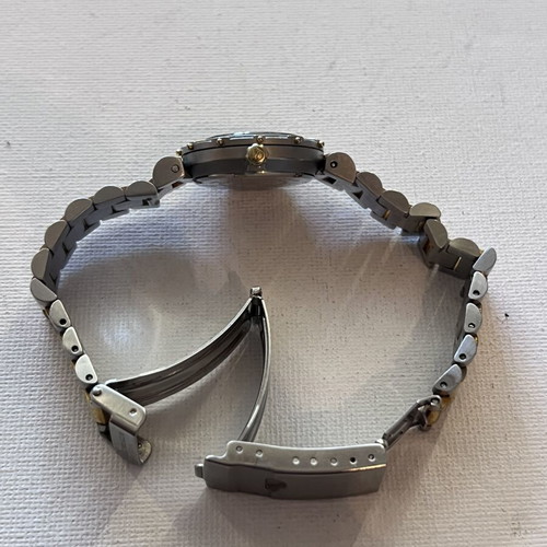 Catamaran Ladies Sport Vintage Watch 23mm Like New, Gold