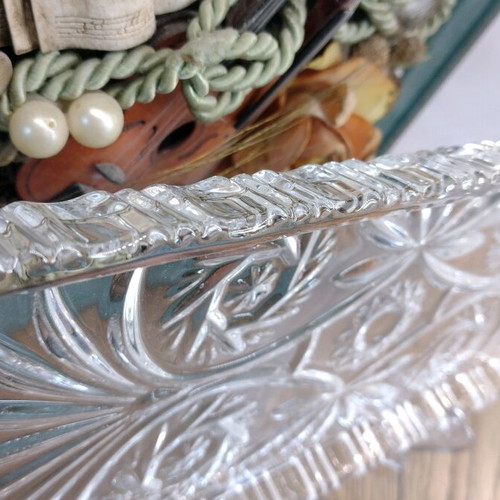 Walther Crystal Glas crystal platter like new with floral elements