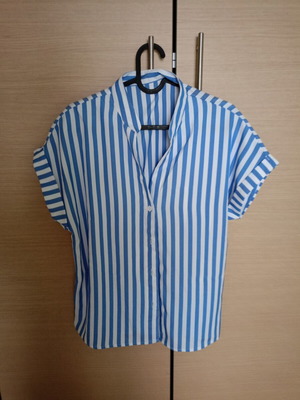 Shein women's shirt small blue like new with loose fit