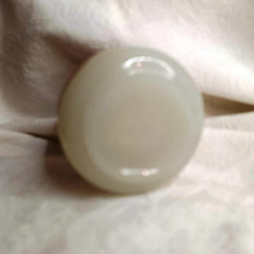 Vintage Yardley Vanity Jar with Bee Lid used