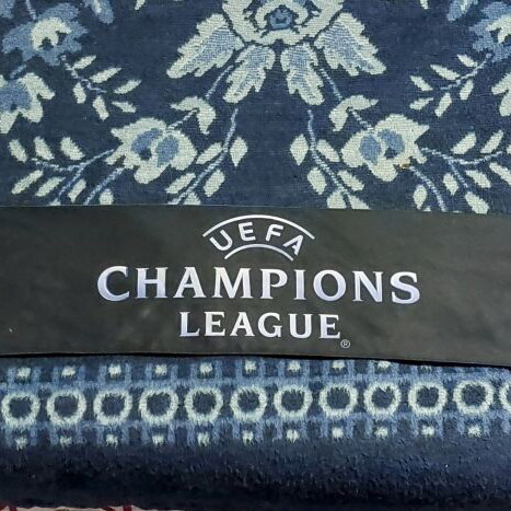 Copenhagen genuine scarf like new