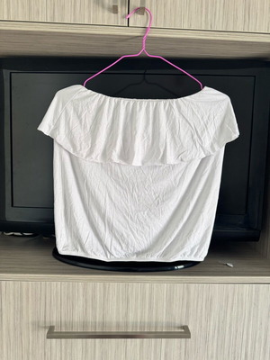 White strapless blouse Benetton new, Small