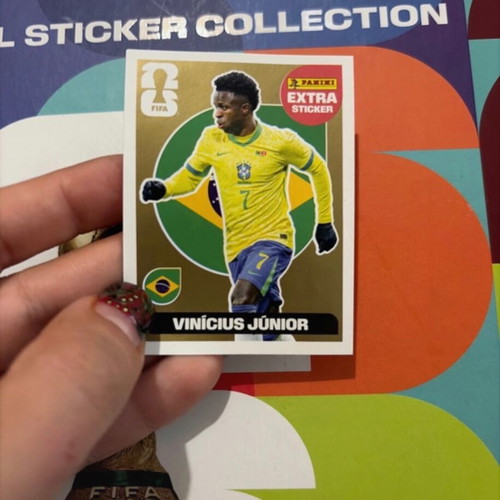 Vinicius Jr Panini Extra Gold Sticker 2026