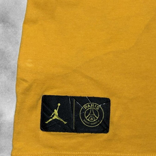 Jordan T-shirt Paris Edition mustard yellow, new, size L