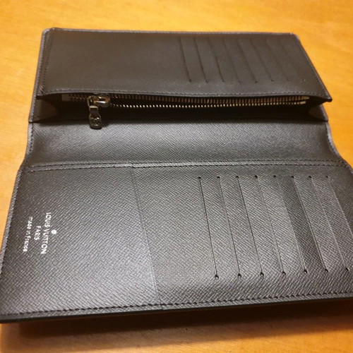 LOUIS VUITTON “BRAZZA WALLET”