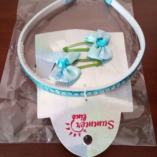 Children's hair clips set with headband new, white and turquoise
