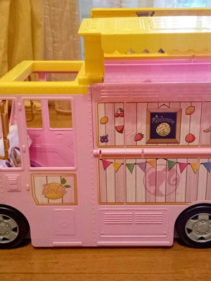 Barbie Cantina HPL71 by Mattel like new