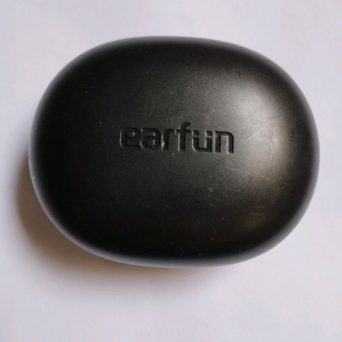 Earfun Bluetooth handsfree like new