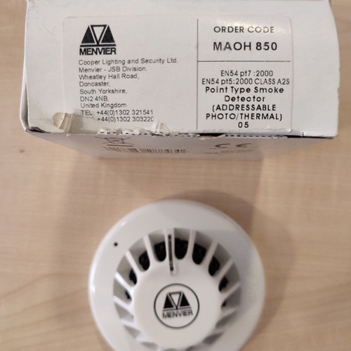 Univel MAOH850 fire detector new, pack of 2