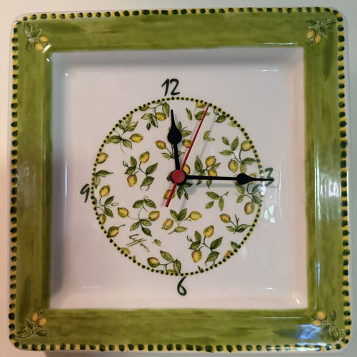 Amalfi Coast Ceramic Wall Clock like new, analog
