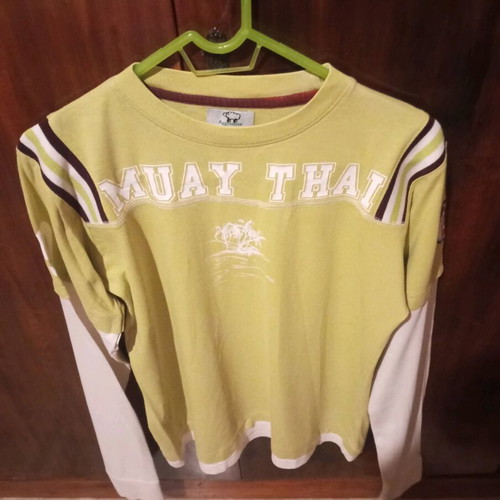 Vintage 00's T-shirt with Muay Thai print, like new, size M