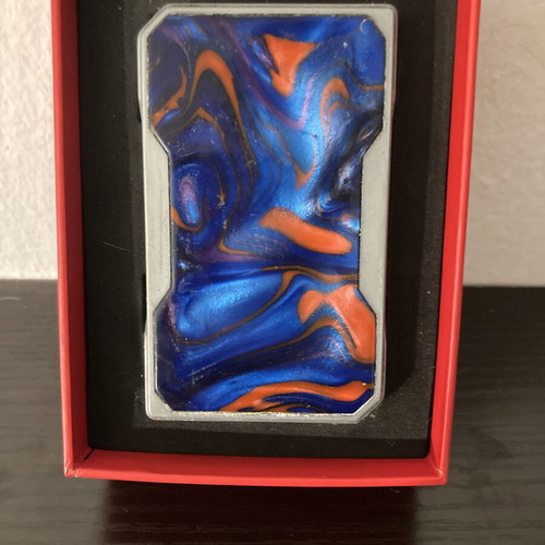 Voopoo Drag 157W vape mod used with case