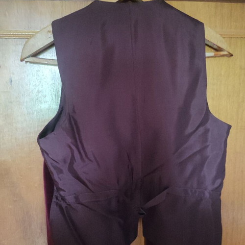 Grooms suit small medium, like new, burgundy vest and black pants