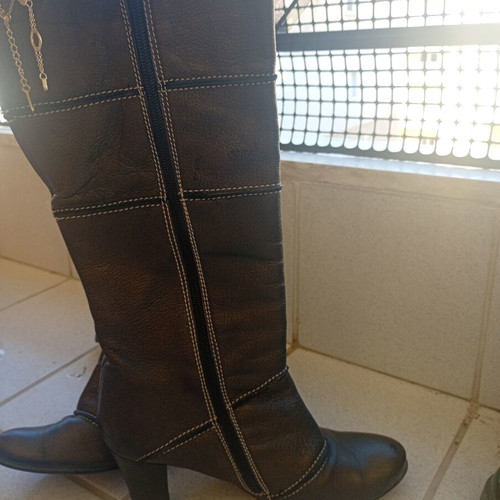 Vintage leather knee-high boots size 38, like new