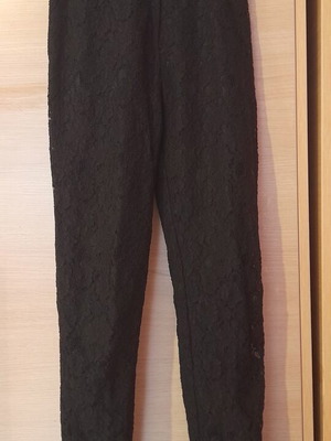 Black pants with lace like new, slim fit XS