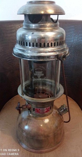 Standard momento 6112 350cp made in germany παλια λαμπα δεκατετιας 1960 σε πολυ καλη κατασταση !!!