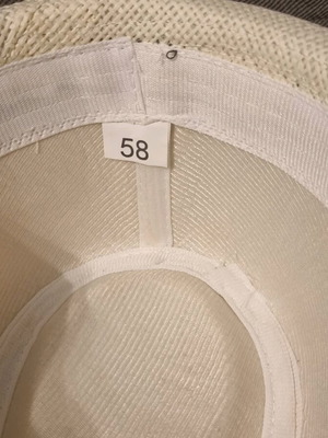 Hat like new, size L