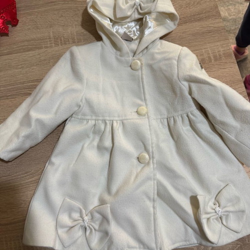 Matoufrance children's coat almost unused for 2 years old, white