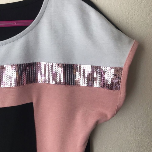 Body Flirt midi dress like new, size 40, black and pink with sequins
