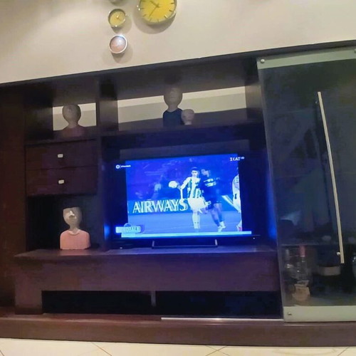 Living room unit like new dark brown with glass display cabinet