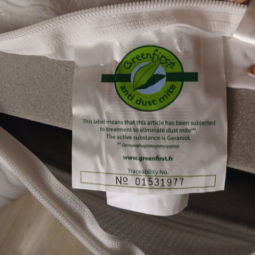 Jysk Wellpur Gulen Mattress Topper 160x200cm like new with washable cover