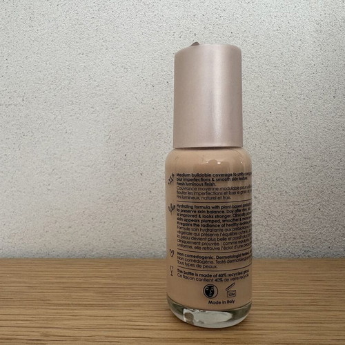 Sephora Best Skin Ever Glow foundation shade 17.5N